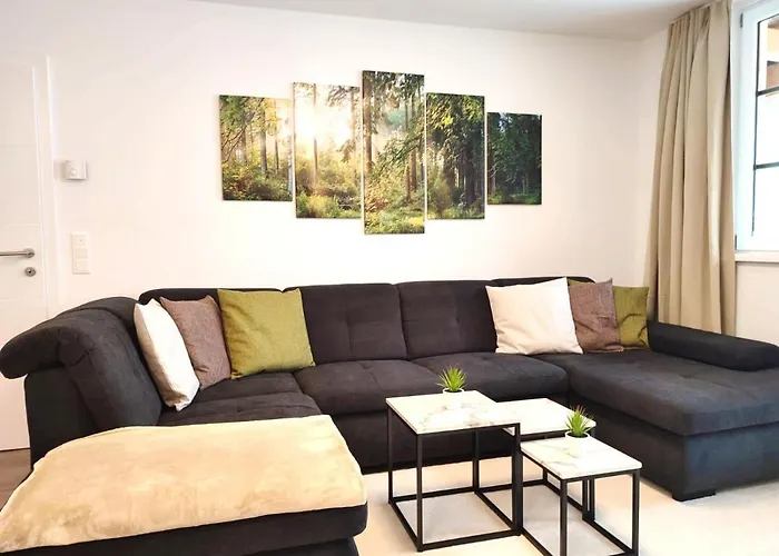 Modern Mountain Apartment - Free Parking & Sauna